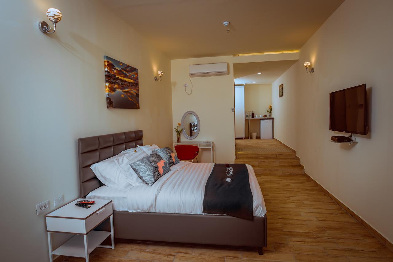 Sur La Mer Hotel Aschdod Zimmer foto