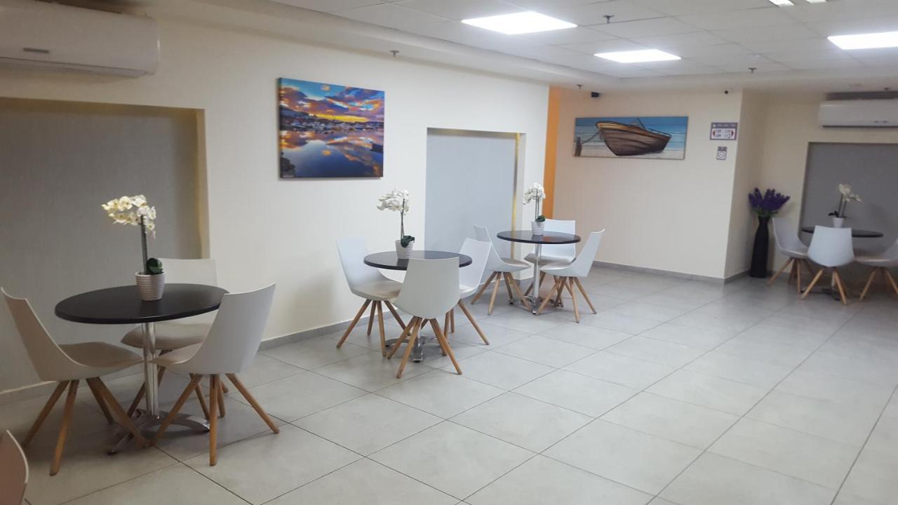 Sur La Mer Hotel Aschdod Exterior foto